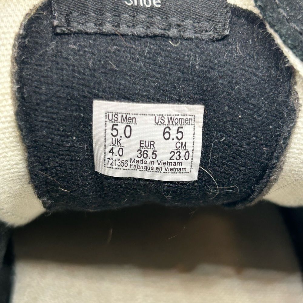 Rose Thorns Hightop Vans View 6